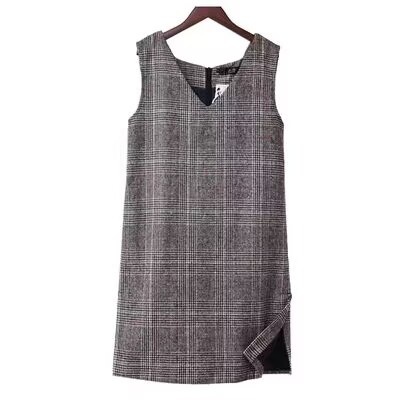 2024年春季新款大码女装毛呢背心裙 韩版格子V领无袖中长款连衣裙