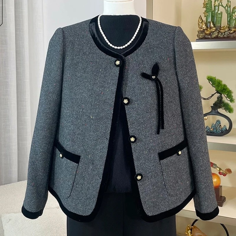 妈妈秋装小香风外套时尚阔太太夹克开衫中老年女洋气小西装上衣服