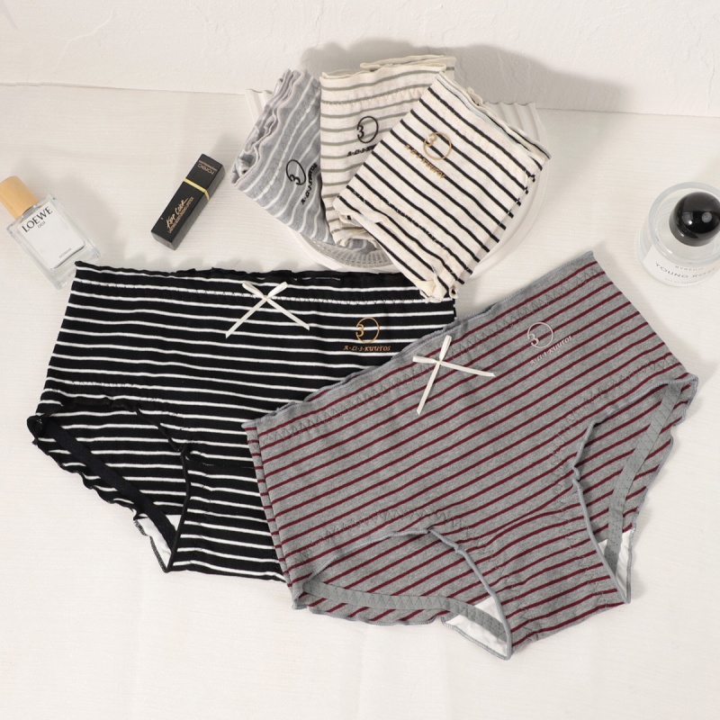 棉质条纹中腰包臀透气简约滴胶精美蝴蝶结舒适木耳边少女三角内裤